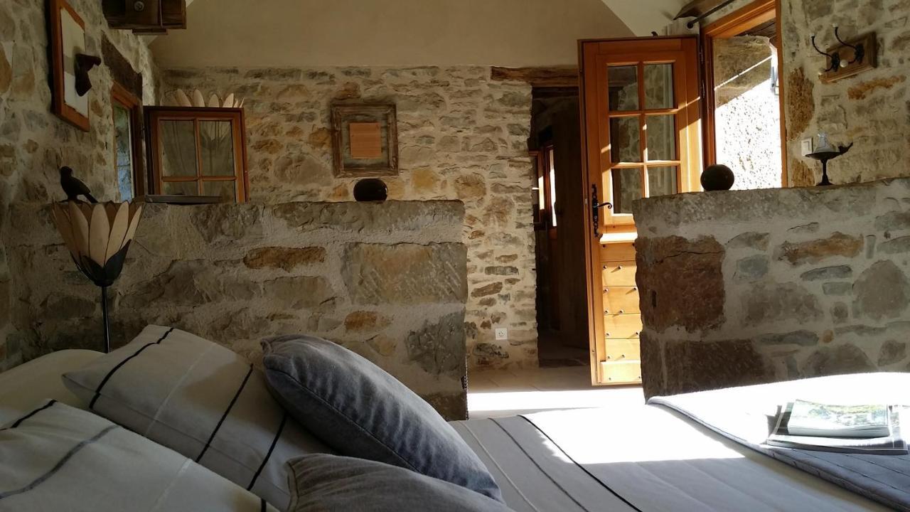 Le Hameau Du Quercy Acomodação com café da manhã Frontenac  Exterior foto