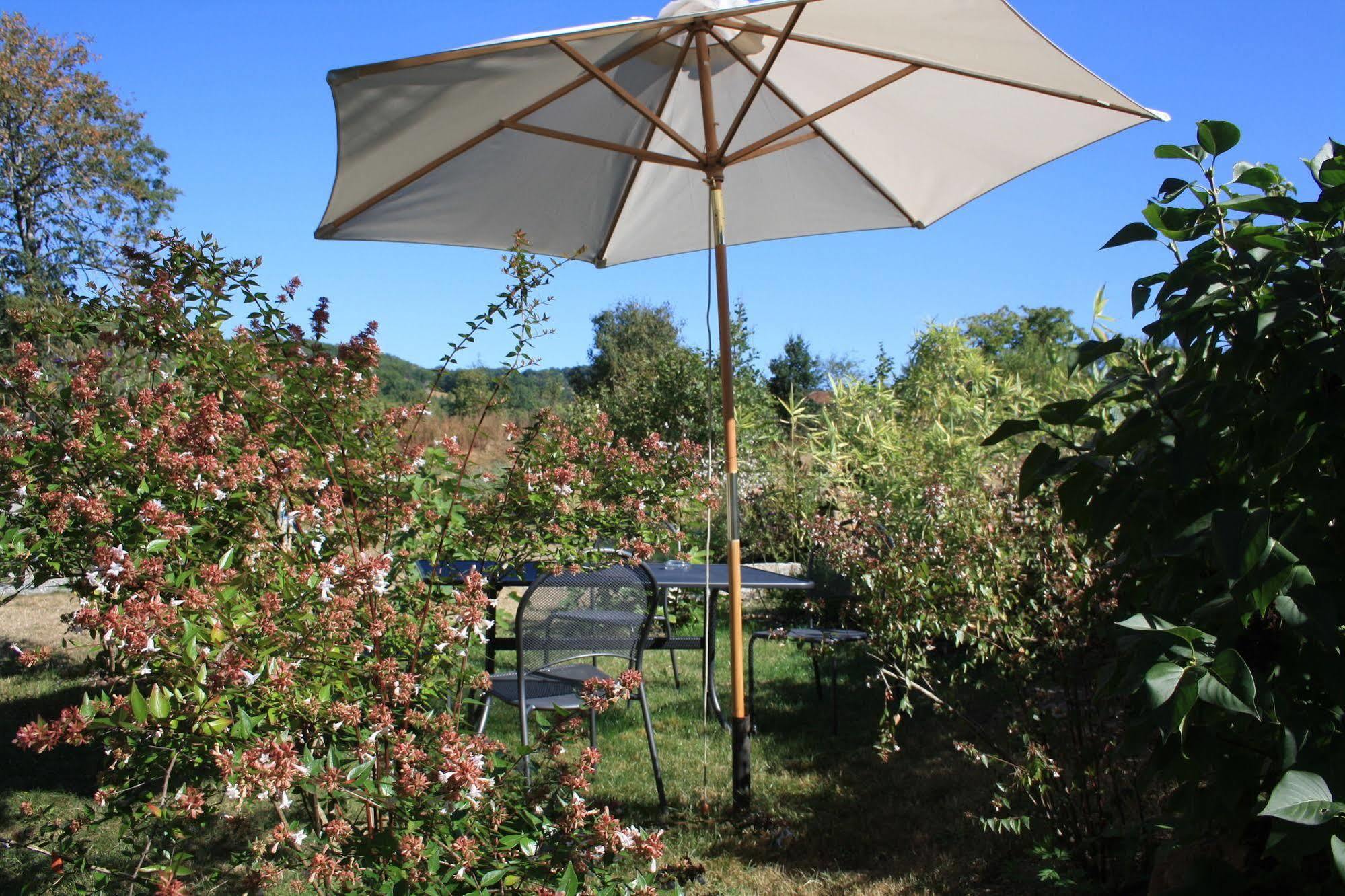 Le Hameau Du Quercy Acomodação com café da manhã Frontenac  Exterior foto